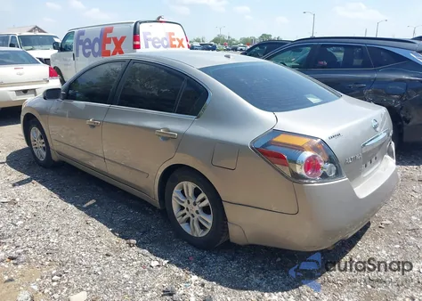 2012 Nissan Altima 2.5 S z USA, uszkodzony, nr VIN 1N4AL2AP3CC143844